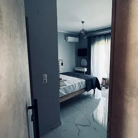 Thalistris דירה נידרי