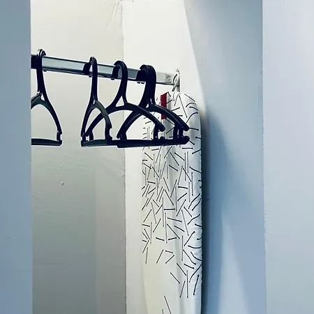 דירה Thalistris *